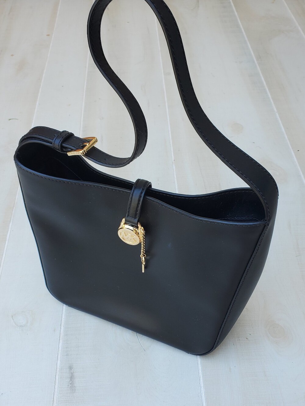 Michael Kors Lyra Leather Shoulder Bag - Picture 2 of 7